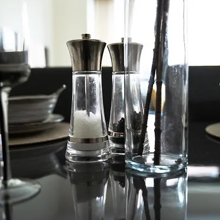 Holiday home Moda - Bell Barn House Birmingham